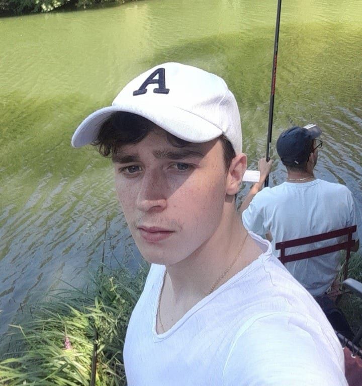 Profil von Ardian