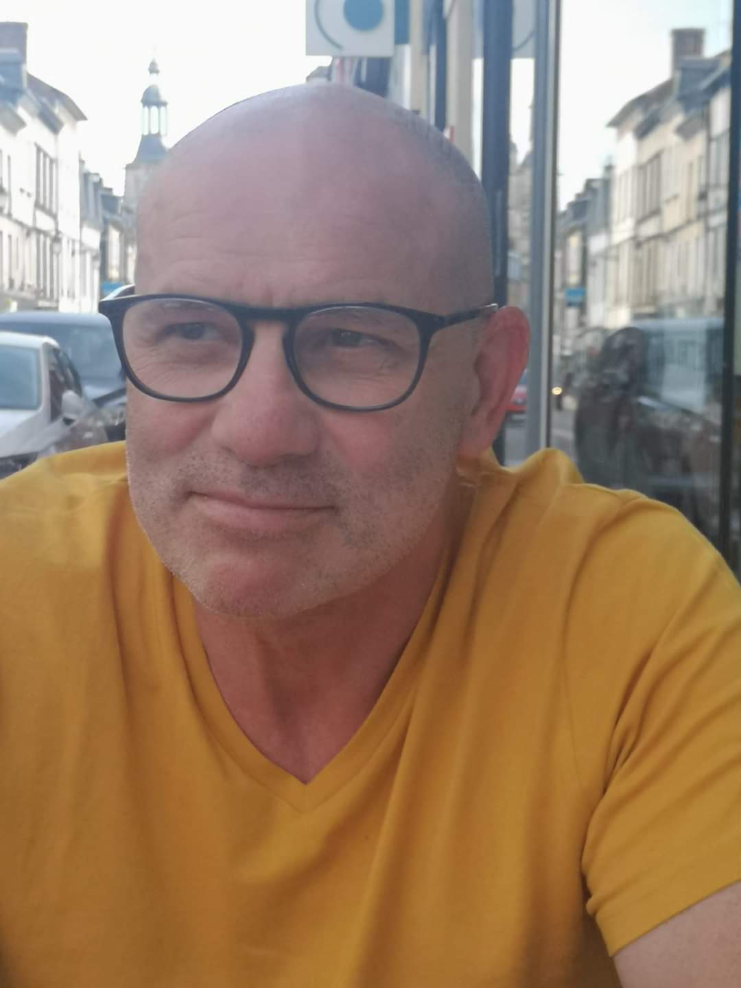 Profil von Julio