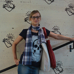 Profil von Thiviya